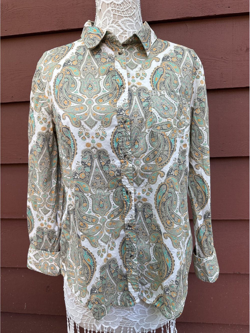Merona Paisley Print Button Up Shirt